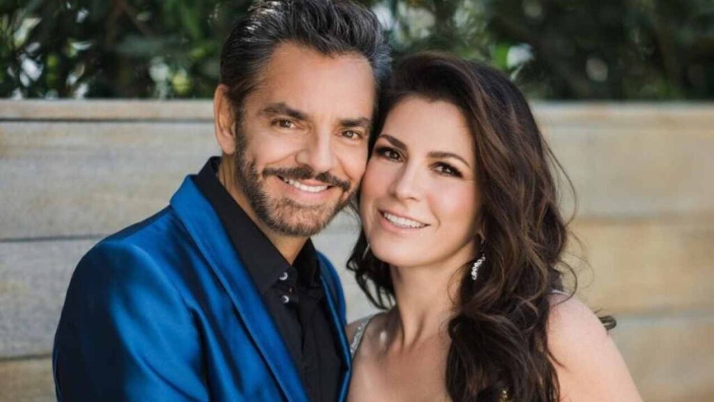 Eugenio Derbez desmiente rumores de separaci&oacute;n: "Seguimos muy felizmente casados".