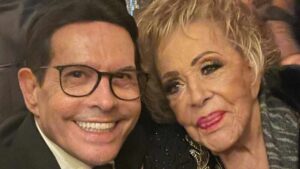 Pepillo Origel se lanza contra homenaje que realizaron a Silvia Pinal