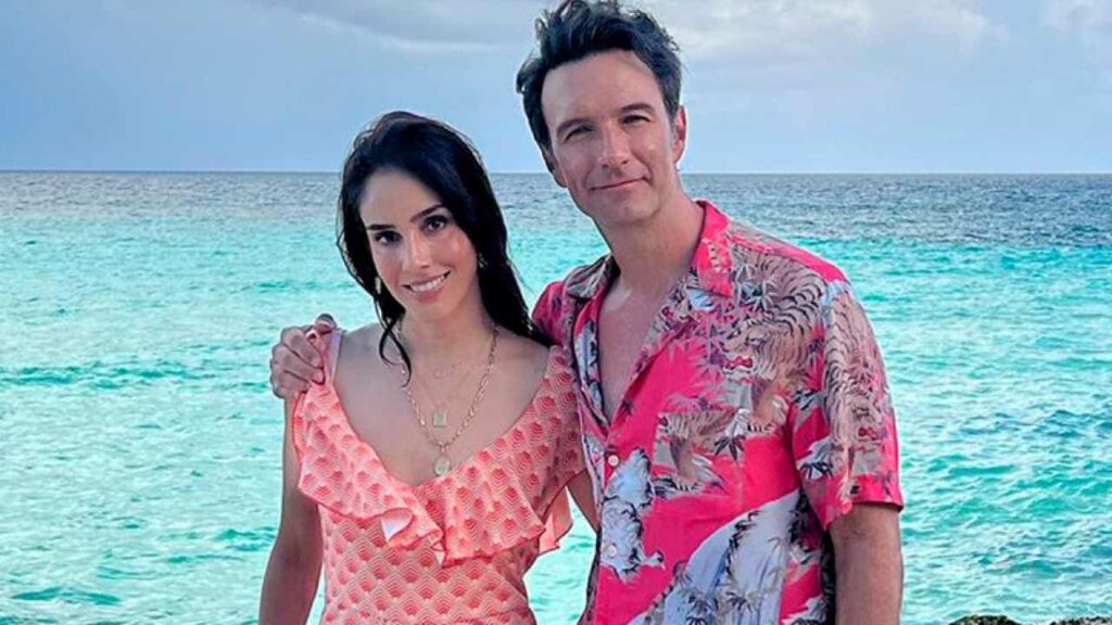 ¡Sandra Echeverría y Leonardo de Lozanne reavivan su amor en una segunda luna de miel!
