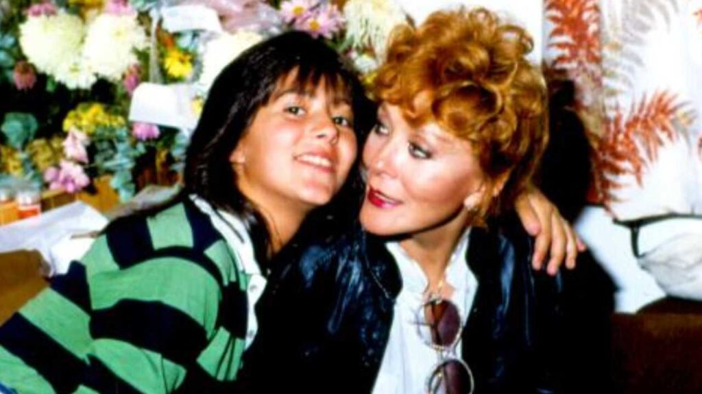 &iexcl;Silvia Pinal y Alejandra Guzm&aacute;n se convierten en tendencia por foto de anta&ntilde;o!