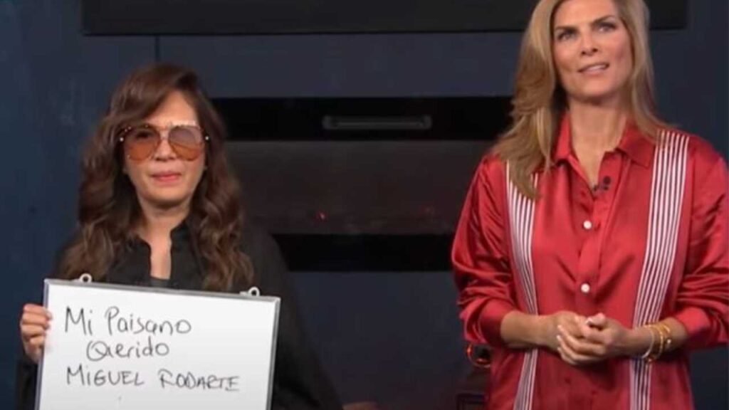 Yolanda Andrade preocupa a fans por tener que utilizar pizarr&oacute;n para comunicarse