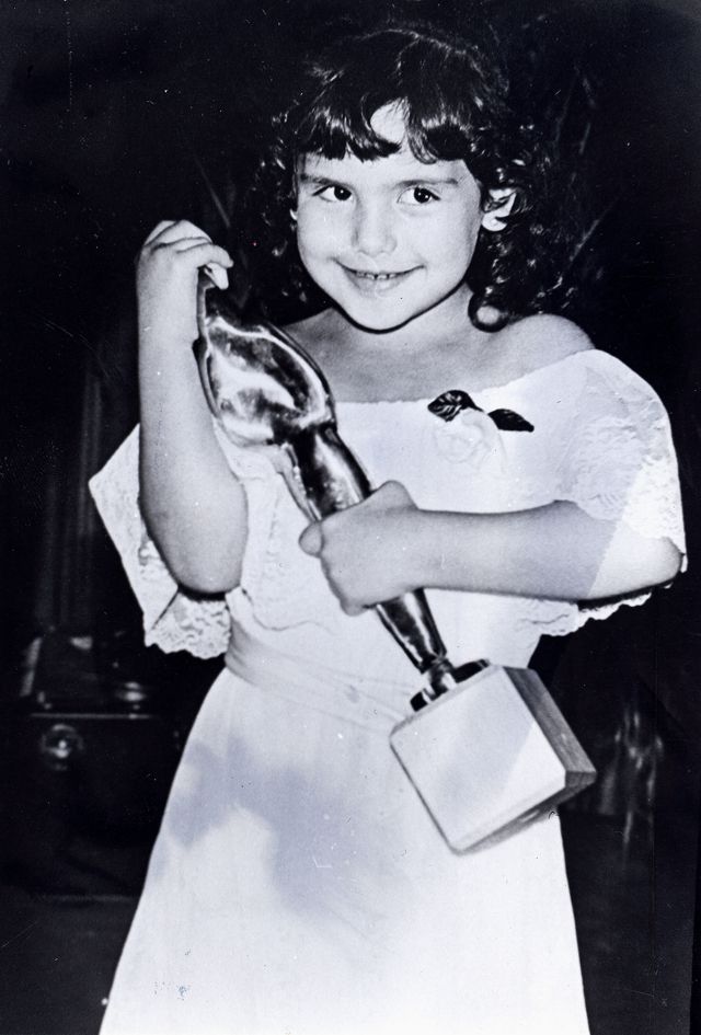 &iexcl;Ang&eacute;lica Vale confiesa que aprendi&oacute; a leer hasta los 12 a&ntilde;os!