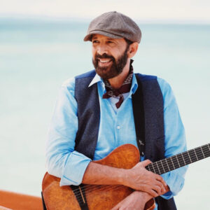 En 1957 nace el cantante de merengue y bachata Juan Luis Guerra…