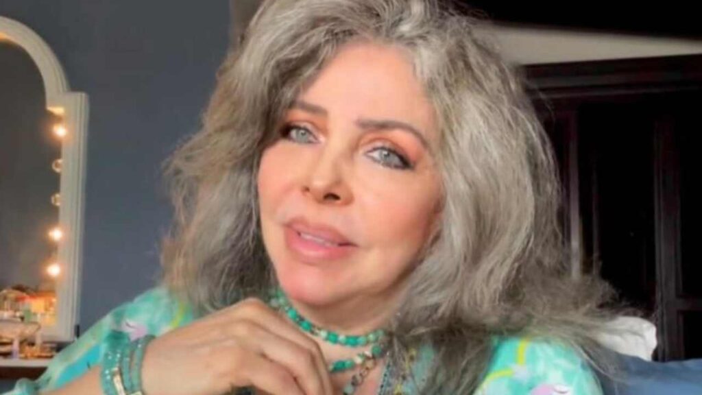 &iexcl;Ver&oacute;nica Castro reaparece tras exitosa cirug&iacute;a de hombro!