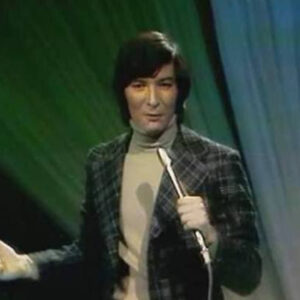 En 1941 nace el cantante Fabricio&hellip;