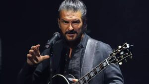 Ricardo Arjona prepara un &aacute;lbum