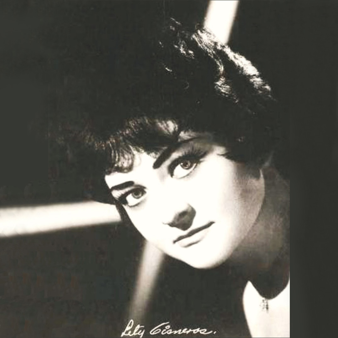 En 1951 nace la cantante Lety Cisneros…