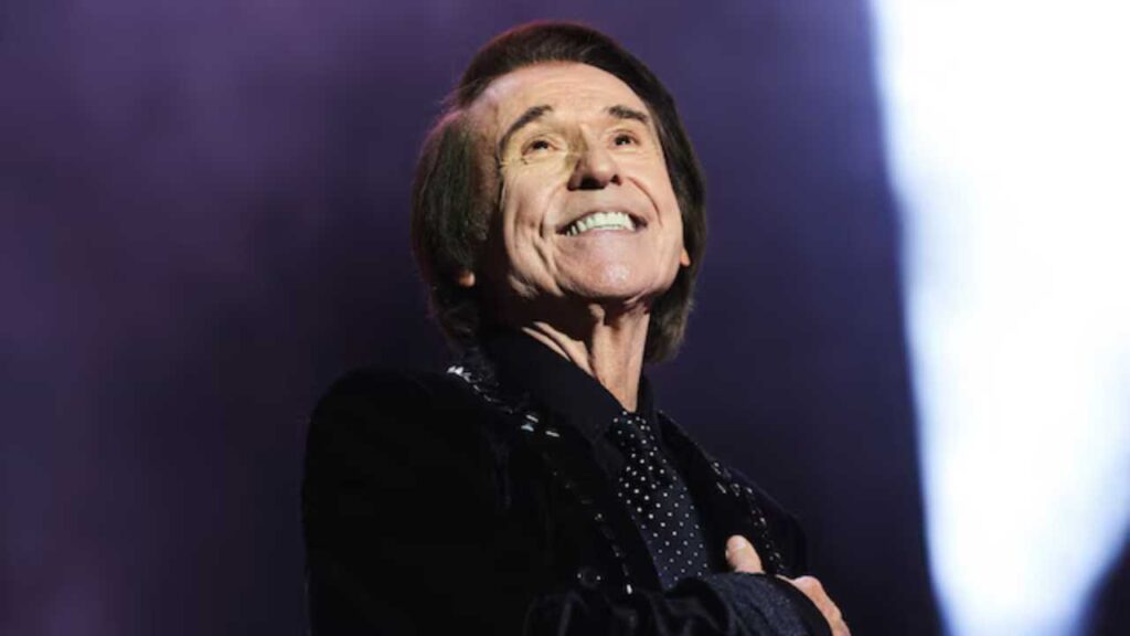 Raphael se recupera satisfactoriamente tras su ingreso hospitalario y podr&iacute;a abandonar el hospital este fin de semana