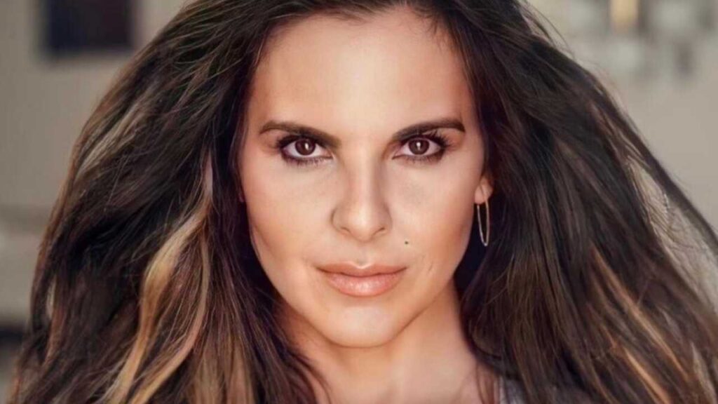 Kate del Castillo comparte su angustia por la situaci&oacute;n de su hogar y hace un llamado a la solidaridad.