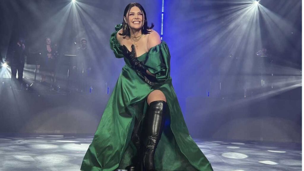 Yuridia reacciona al video viral de Lolita Cort&eacute;s y reaviva la pol&eacute;mica entre ambas artistas.