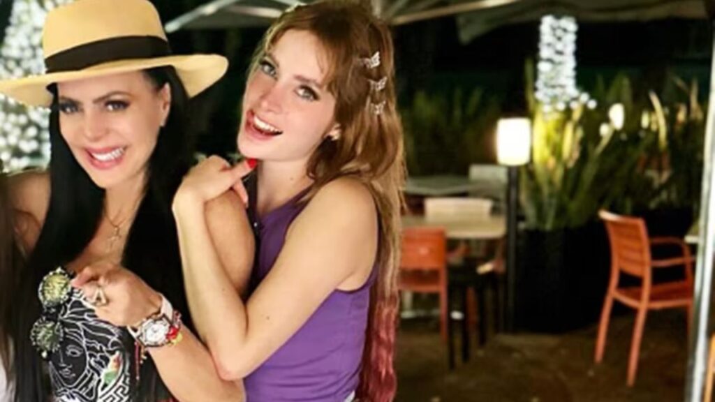 Imelda Garza Tu&ntilde;&oacute;n: Ausencia en presentaci&oacute;n teatral