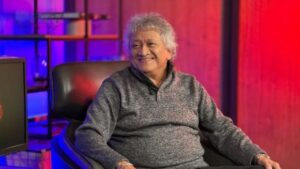 Jorge Falcón se emociona hasta las lágrimas al recordar la muerte de su padre en pleno programa en vivo