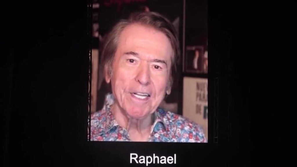 Raphael regresa a los escenarios tras diagn&oacute;stico de linfoma cerebral