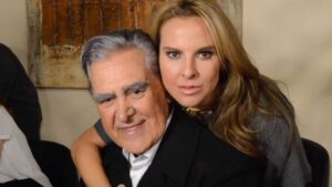 Kate del Castillo habla sobre la salud de su padre Eric del Castillo