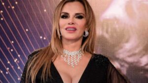 Luc&iacute;a M&eacute;ndez es hospitalizada y cancela su presentaci&oacute;n en Los &Aacute;ngeles por motivos de salud