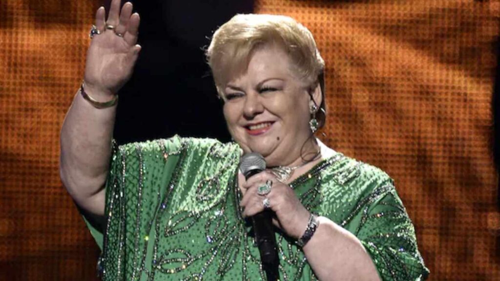 Paquita la del Barrio deja deuda millonaria tras su muerte