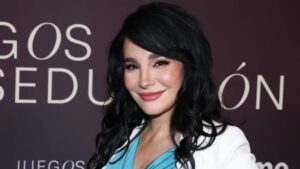 Martha Higareda muestra tierno ultrasonido de su beb&eacute;