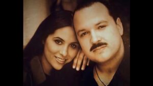 Exesposa de Pepe Aguilar rompe el silencio tras polémica familiar