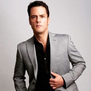 En 1977 nace el actor mexicano Miguel &Aacute;ngel Biaggio&hellip;