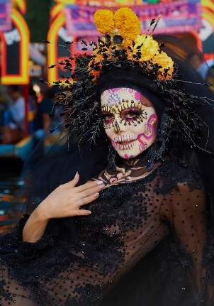Maribel Guardia se viste de catrina y dedica emotivo mensaje a su hijo fallecido