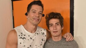 Yahir presume emotivo reencuentro con su hijo Trist&aacute;n