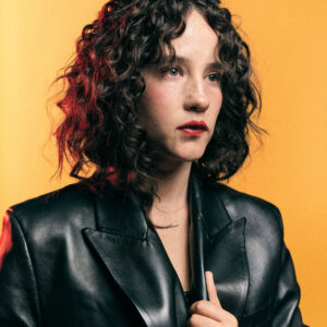 En 1985 nace la cantante y compositora mexicana Ximena Sari&ntilde;ana&hellip;