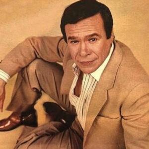 En 2003 muere el cantante mexicano Carlos Lico&hellip;