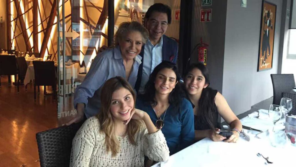 Victoria Ruffo habla del v&iacute;nculo de Jos&eacute; Eduardo con Aislinn