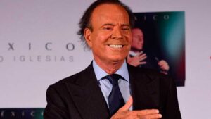 Julio Iglesias reacciona a acusaciones de abuso: &ldquo;Todo se va a aclarar&rdquo;