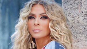 Yuri confiesa que llor&oacute; al grabar su nuevo disco: &ldquo;Me echaba mi lagrimita&rdquo;