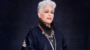 Eugenia León alista álbum propio con música de mariachi