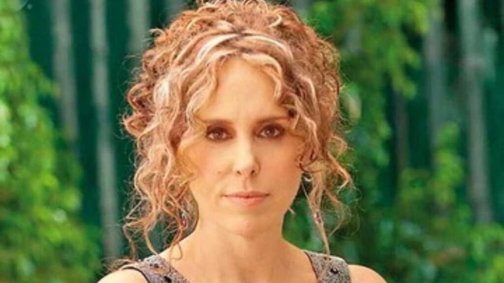 Azela Robinson visibiliza la salud mental en el espect&aacute;culo