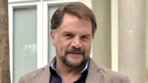 El esposo de Ginny Hoffman le mand&oacute; una fuerte carta a H&eacute;ctor Parra y esto fue lo que le dijo