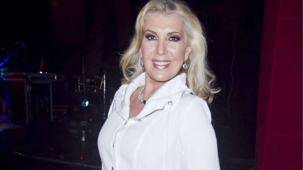 Lila Deneken anuncia su retiro definitivo de la m&uacute;sica