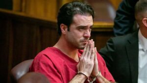 Pablo Lyle reaparece en un momento devastador: así fue el último adiós a su padre