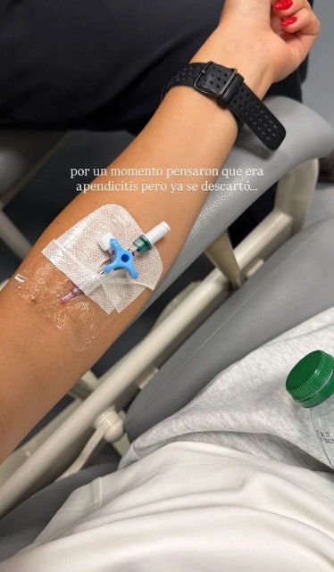 Ale Capetillo comparte im&aacute;genes desde el hospital y genera preocupaci&oacute;n entre sus seguidores por su estado de salud