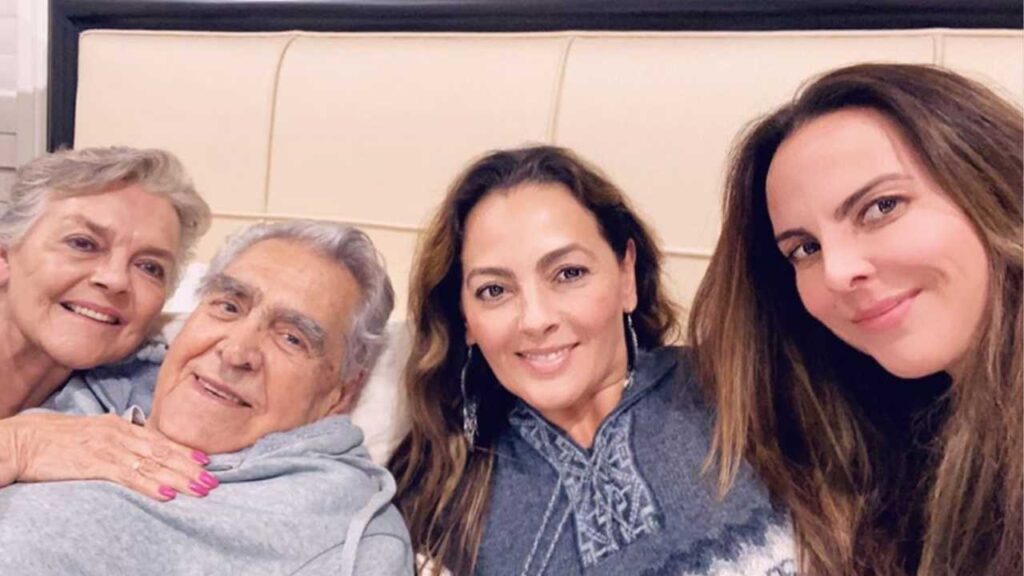 Eric del Castillo es hospitalizado de emergencia y sometido a una delicada cirugía