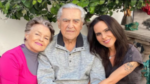 Kate del Castillo habla tras la cirug&iacute;a de su padre
