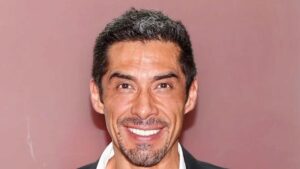 Charly López revela que sufrió acoso por parte de un famoso productor