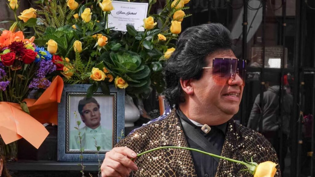 Juan Gabriel conecta con nuevas generaciones